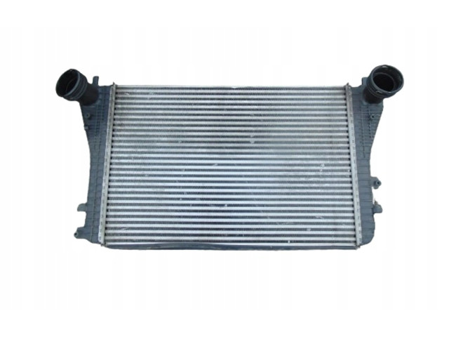 Интеркулер 1K0145803A Audi A3 S3 8P