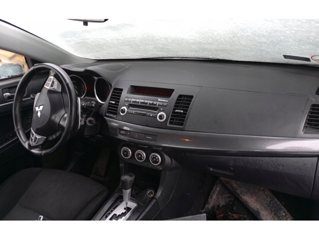 Вентилятор радиатора Mitsubishi Lancer X