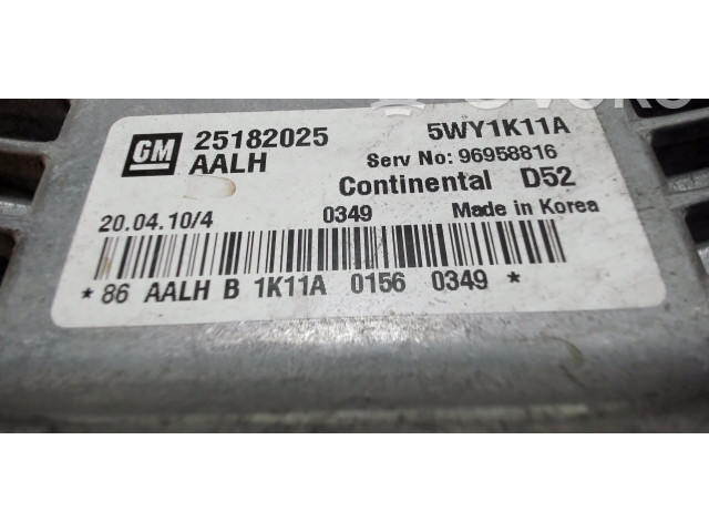 Блок управления двигателя 96958816, 25182025   Chevrolet Spark