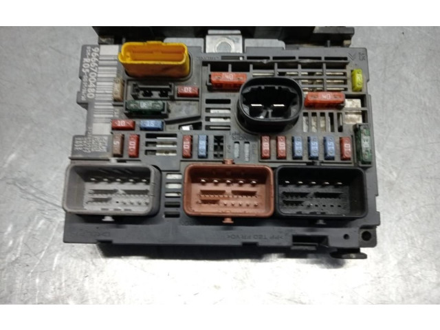 Блок предохранителей 9666700480 Citroen C4 I