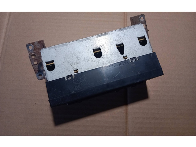 Дисплей MR444752, DU431P Mitsubishi Pajero Pinin