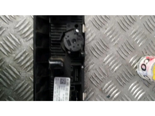 Блок управления климат-контролем 8X0820043C6PS Audi A1