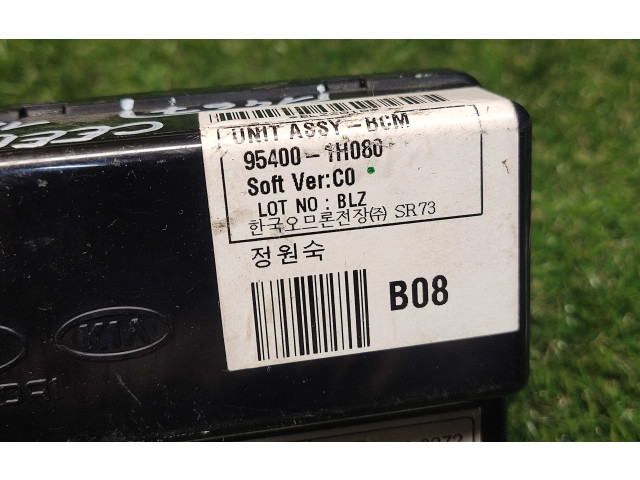 Блок комфорта 954001H080 KIA Ceed