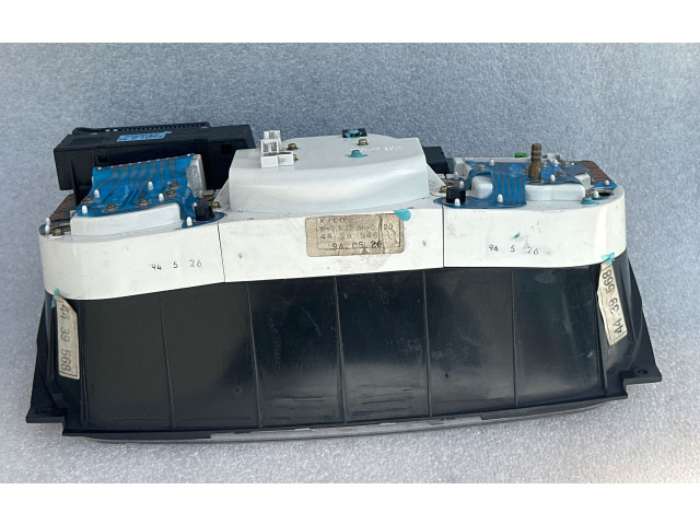 Панель приборов 4428546, 4438222   Saab 9000 CD       