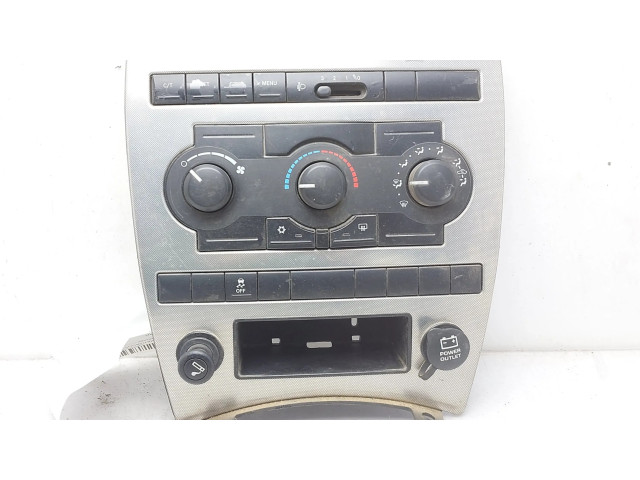 Блок управления климат-контролем 55111009AK Jeep Grand Cherokee