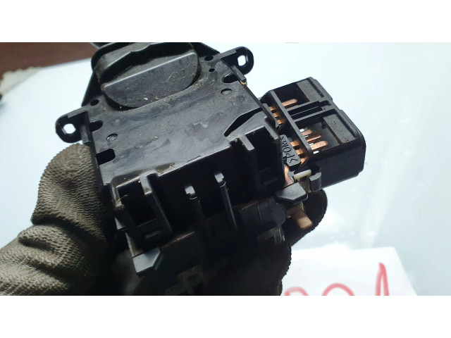 Ручка стеклоочистителей 17B122LH Mazda 626