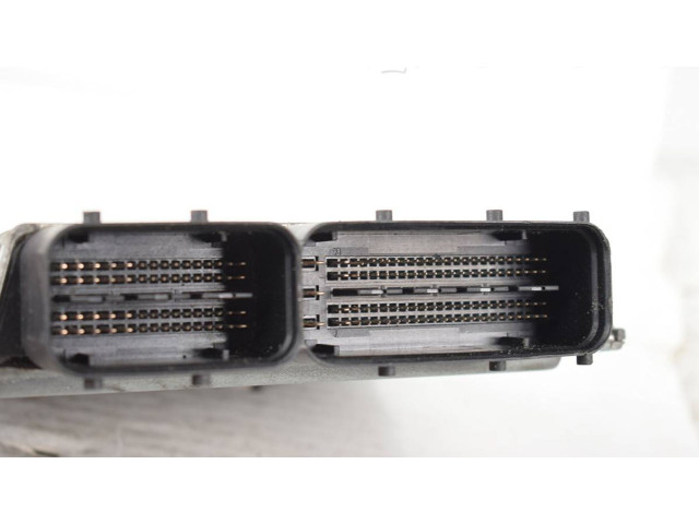 Блок управления 03L906023QK   Skoda Rapid (120G, 130G, 135G)