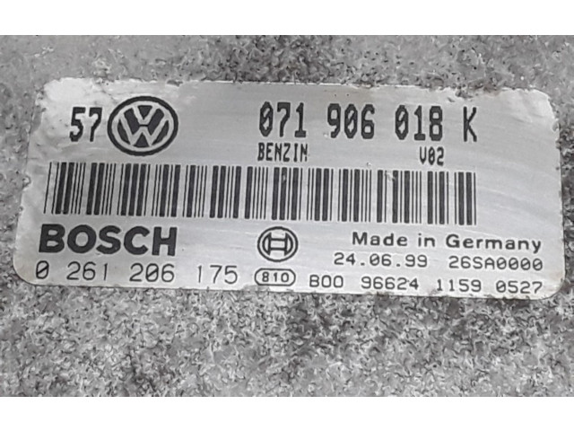 Řídící jednotka 0261206175, 071906018K Volkswagen Golf IV 1999