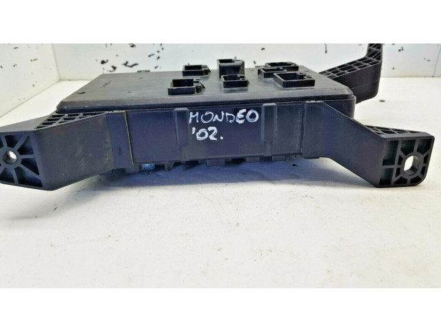 Блок предохранителей 1S7T14A073AF, nr1865 Ford Mondeo Mk III