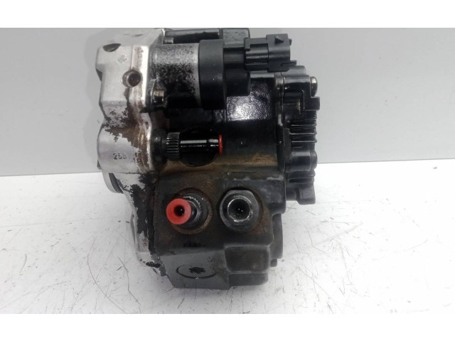Vstřikovací čerpadlo 0445010043-8689590, BOSCH Volvo XC70 D5244T
