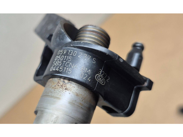 Комплект форсунок 059130277S, 050115    Audi A6 S6 C6 4F  BMK 