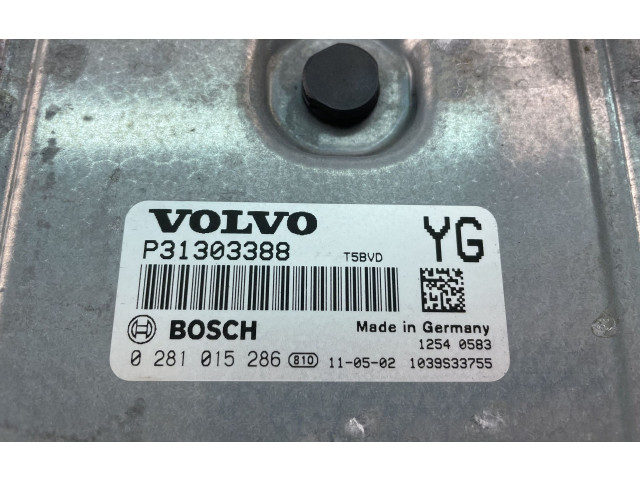 Блок управления двигателем Блок управления P31303388, 0281015286   Volvo S60