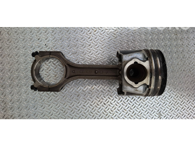 Рулевая рейка Поршень с шатуном 5AR073252 KIA Ceed 2006 - 2012 года