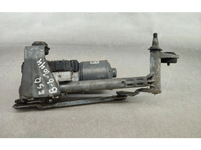 Моторчик дворников 0390241717, 1T0955119A    Volkswagen Touran I