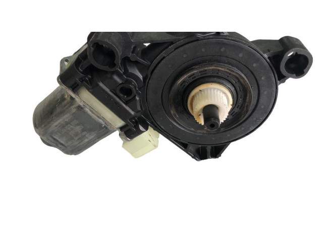 Задний двигатель механизма для подъема окон