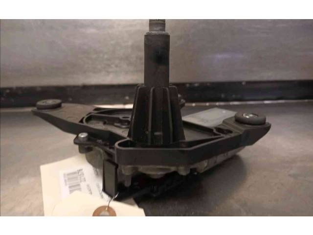 Моторчик заднего дворника 8200145486    Renault Trafic I