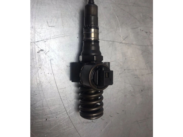 Форсунка 03G130073G, 03G130073GX Skoda Octavia Mk2 (1Z) BKD