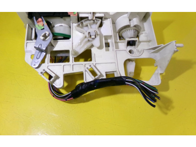 Блок управления климат-контролем MB439701 Mitsubishi Colt