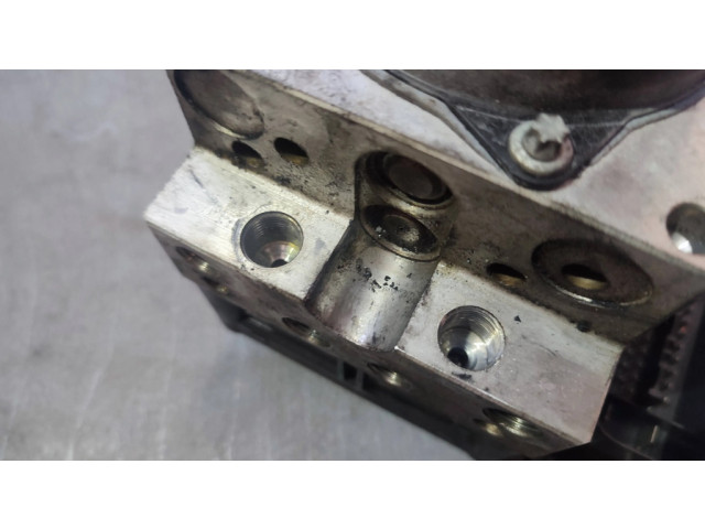 Блок АБС 6795073, 6795075   BMW  7 F01 F02 F03 F04  2008-2016 года