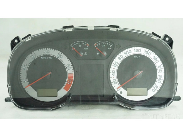 Панель приборов 1U0920811C Skoda Octavia Mk2 (1Z)