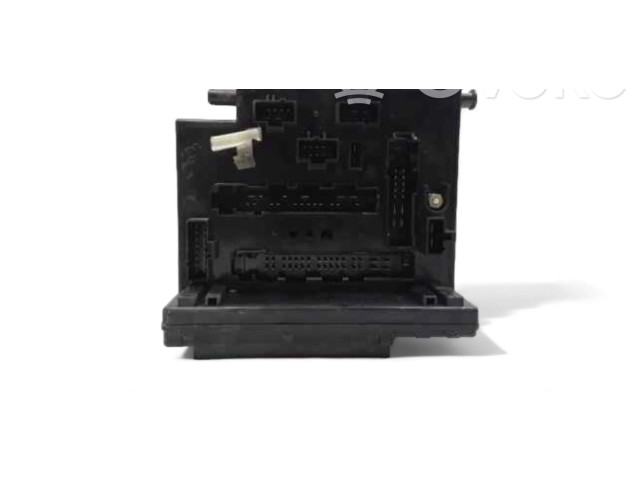 Блок предохранителей 97AG14A073EC   Rover Rover    