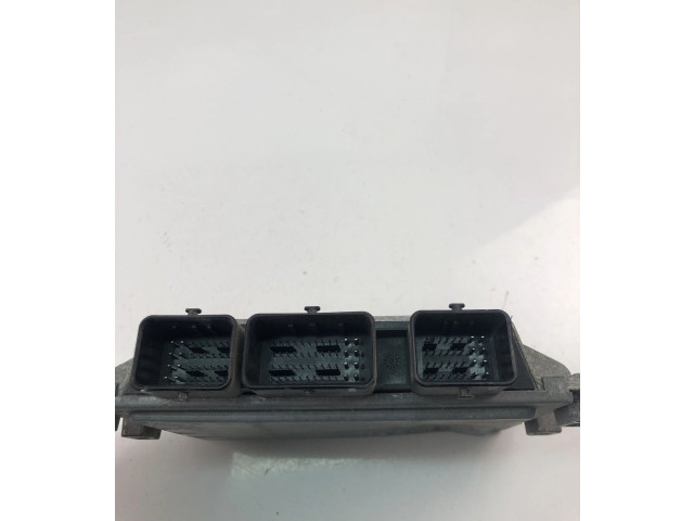 Řídící jednotka 8201076690, 8200700695 Renault Twingo II 2009