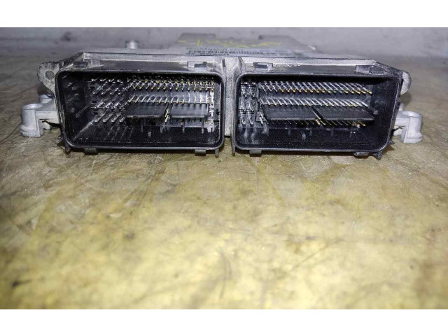 Блок управления двигателя 0281039007   Ford Transit -  Tourneo Connect