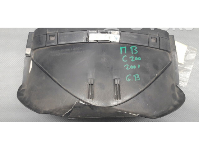 Přístrojová deska Mercedes-Benz C W203 2001 A2035400211