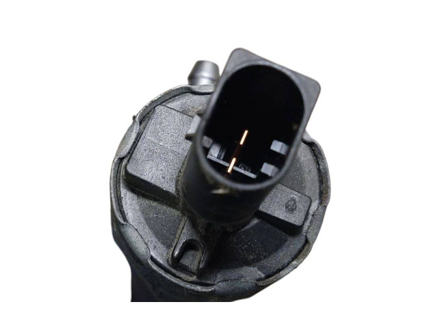 Vstřikovací lišta 03L130089B, 03L906051 Volkswagen Caddy CAYD