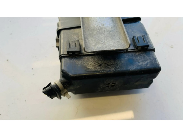 Блок предохранителей  8565a089   Mitsubishi Outlander    