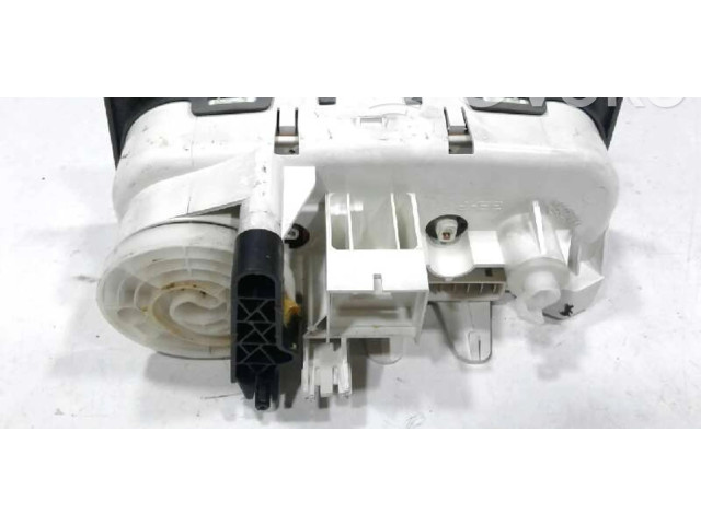 Модуль блока управления кондиционером 93329465   Opel Meriva A