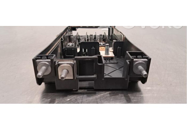 Блок предохранителей KK3T14A094AD Ford Transit Custom