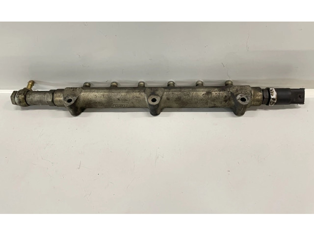 Топливная рампа 8658252, 8658252 Volvo S60 для двигателя D 5244 T