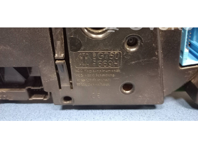 Панель приборов 4B0919860E, 110008888001 Audi A6 S6 C5 4B