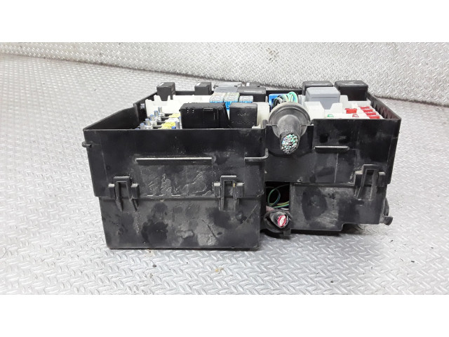 Pojistková skříňka 3M5T14A142AB Ford Focus 2005