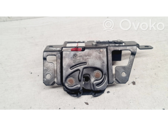 Zámek zadních dveří 51247057364 BMW 3 E46 2004