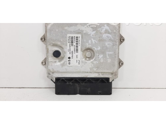 Блок управления впрыском 55267355, 55267355 Fiat 500L