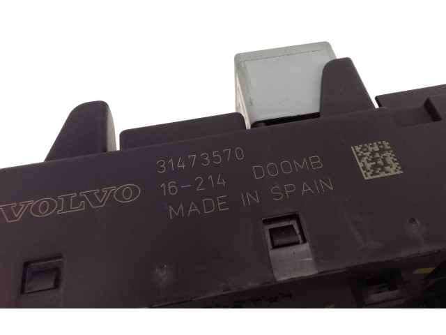 Блок предохранителей 31473570   Volvo XC90    