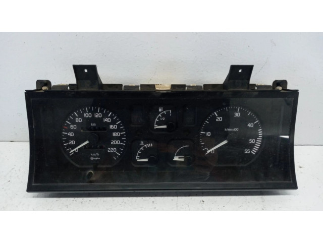 Панель приборов 7700815942   Renault 19       