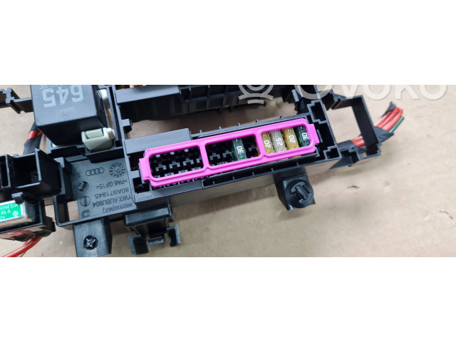 Блок предохранителей 80A971845   Audi Q5 SQ5    