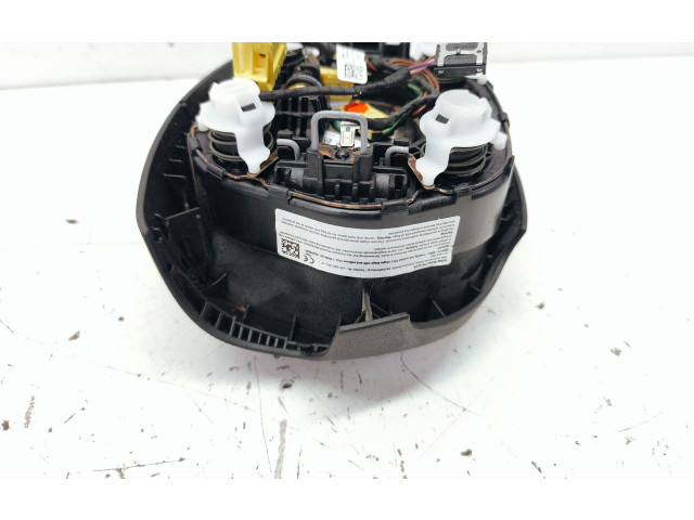 Подушка безопасности водителя 8R0880201J Audi Q5 SQ5