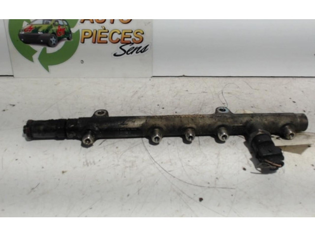 Топливная рампа 8200600206, 8200600206   Renault Scenic II -  Grand scenic II   для двигателя F9Q-812