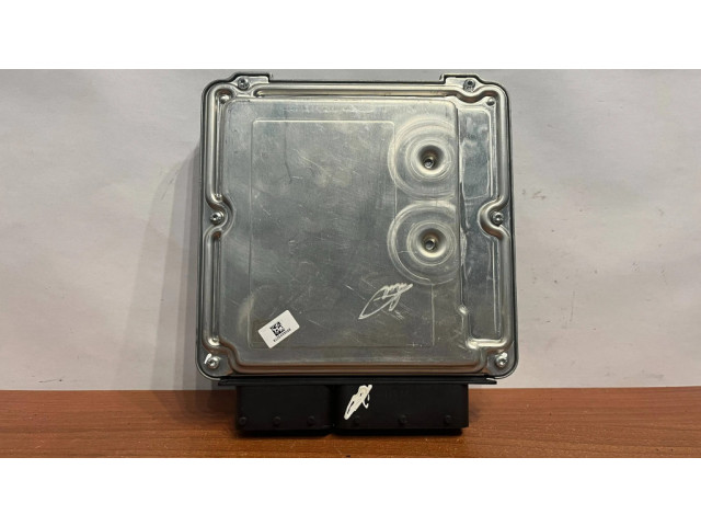 Řídící jednotka 8572439, 030066369 BMW 7 F01 F02 F03 F04 2014