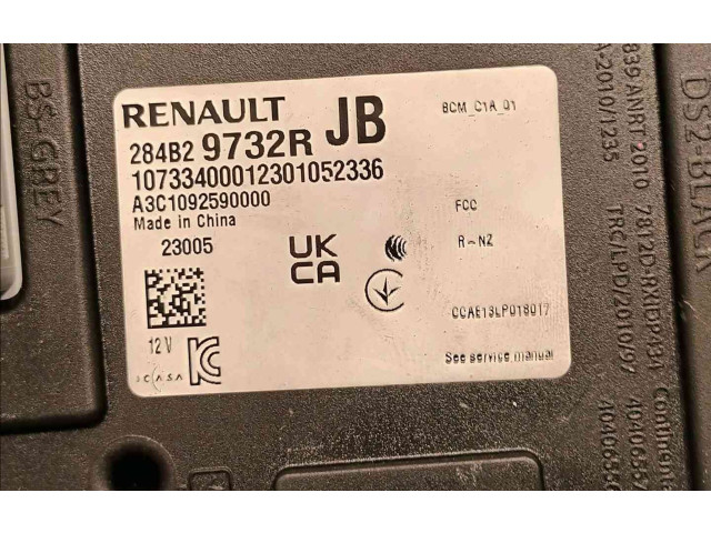 Блок предохранителей 284B04064R Dacia Jogger