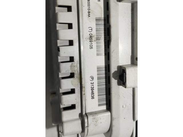 Volant Volvo V40 Cross country 2014 P31394636