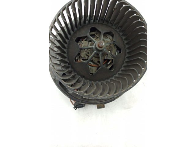 Вентилятор печки       Volkswagen PASSAT B6