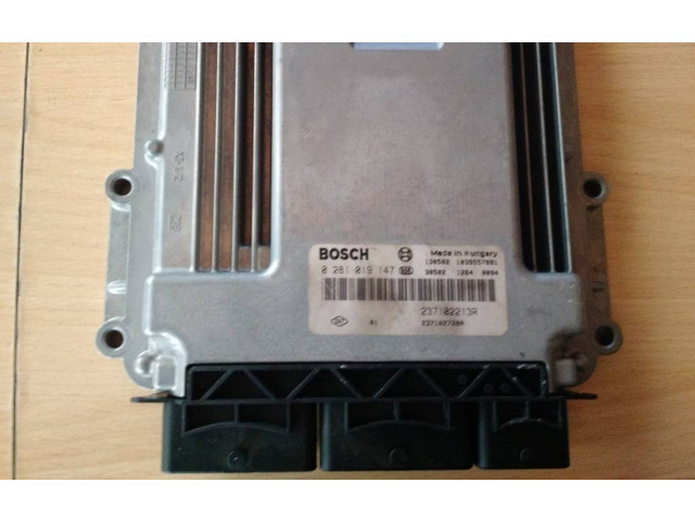 Блок управления двигателя 237102213R, 237102720R   Dacia Dokker