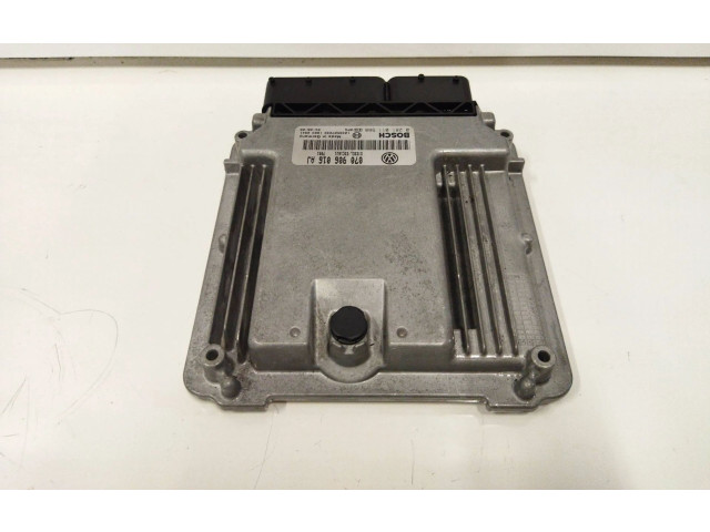 Řídící jednotka 070906016AJ, 1039S07030 Volkswagen Transporter - Caravelle T5 2003