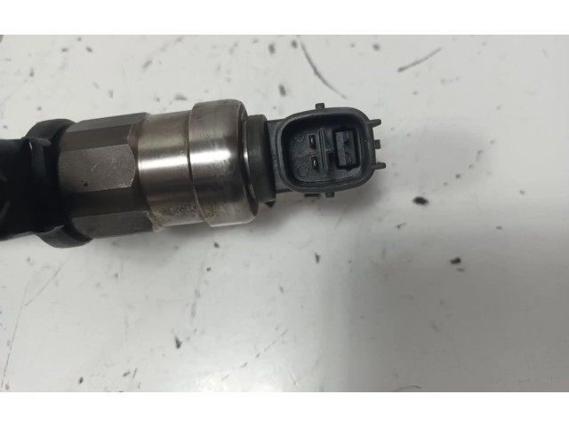 Vstřikovač 8972391617   Renault Espace IV     