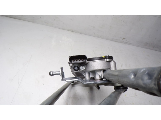 Моторчик дворников 82B955023A, 443122461017    Audi A1